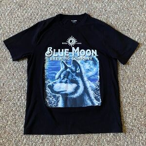 Old Navy Blue Moon Brewing Graphic Tee